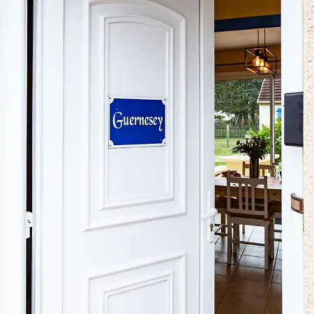 Nyaraló Holiday Guernesey By Interhome