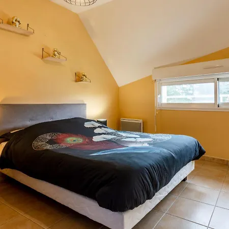 Holiday Guernesey By Interhome
